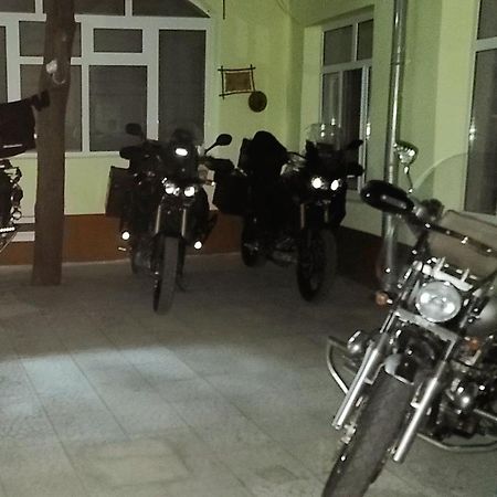 Amirshox Guest House Samarkand Exterior photo