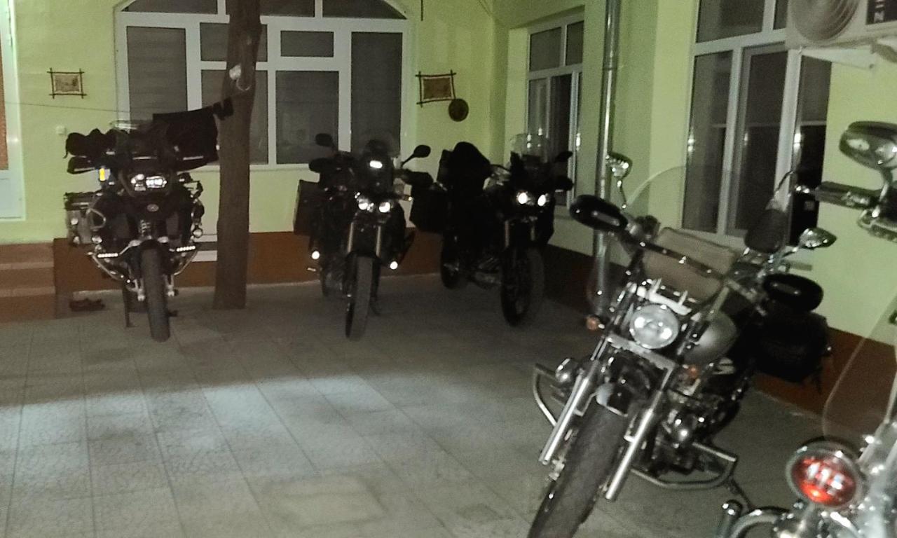 Amirshox Guest House Samarkand Exterior photo